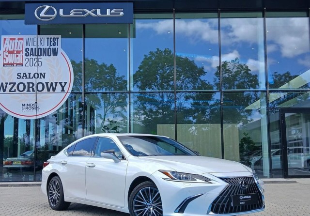 lexus