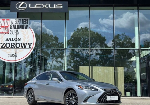 lexus