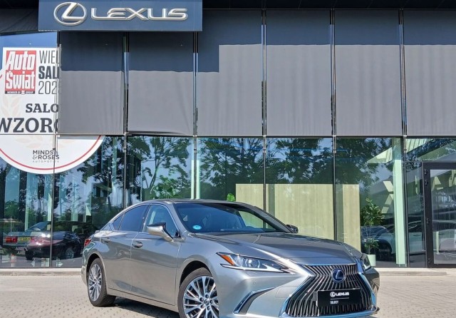 lexus