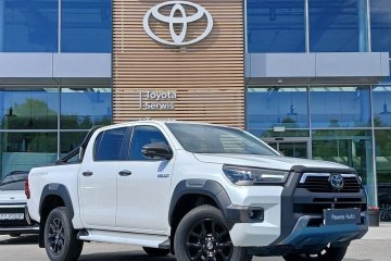 Hilux | Invincible Double Cab 4x4 | FV23% | DEMO | Bezwypadkowy | ASO