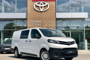 Proace Brygadówka 6os. | FV23% | Rej. 2021r. | Pełen serwis ASO |