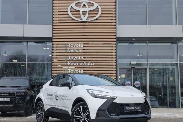 C-HR | PHEV | Executive | FV23% | Salon PL | Serwis ASO | 1 wł. |