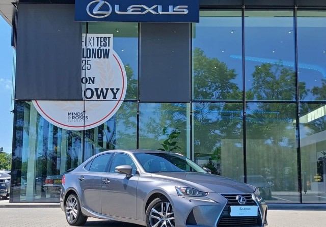 lexus